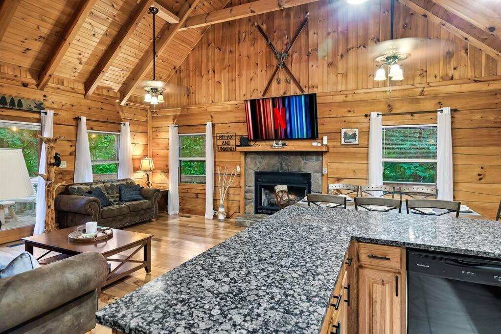 Villa Lazy Fox Retreat Sevierville Exterior foto